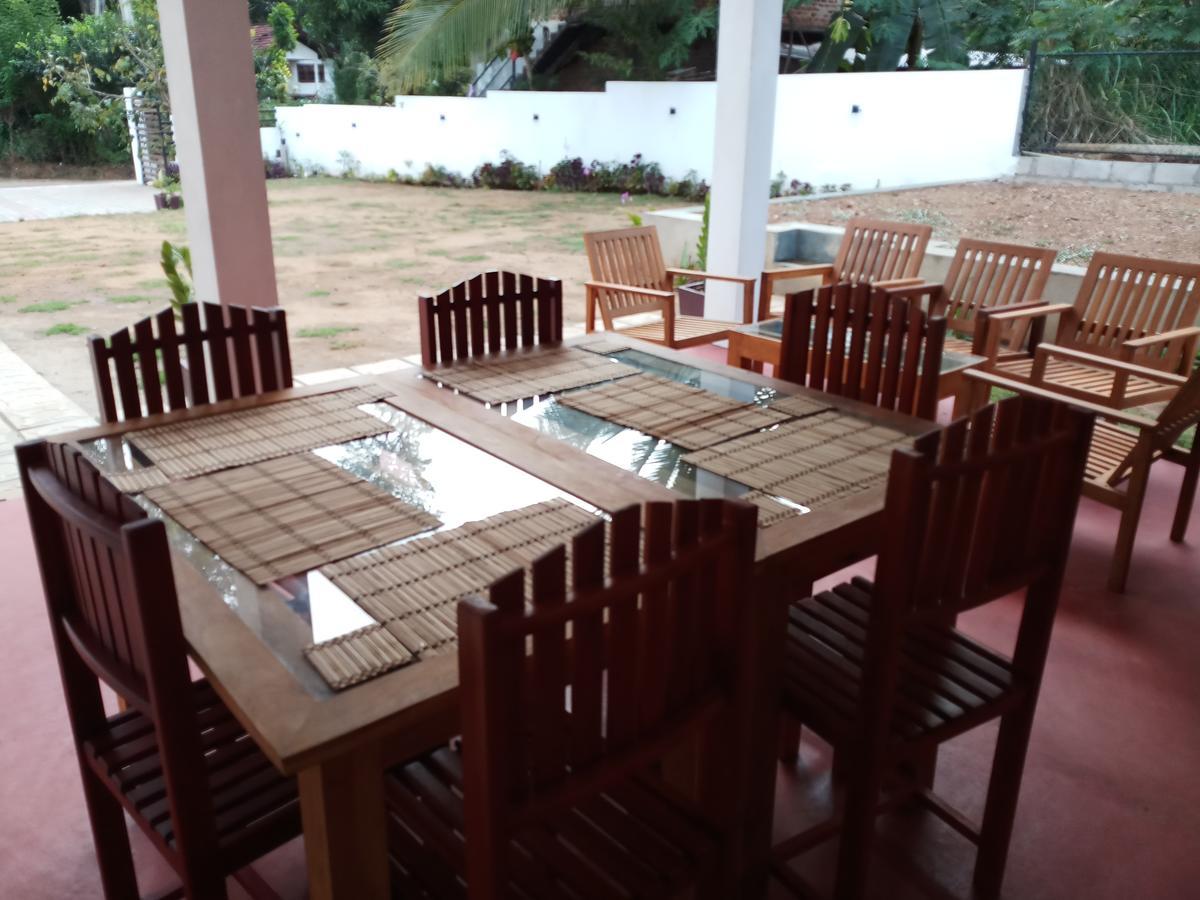 Hotel Cassia Udawalawe Exterior foto